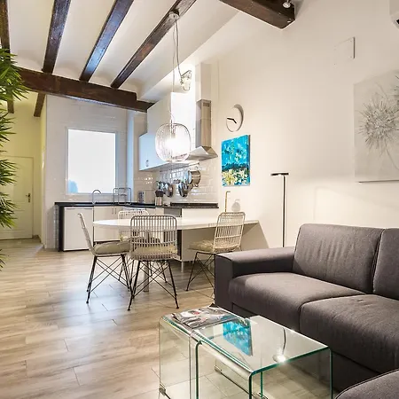 Apartup Cabanyal Market Holiday home Valencia